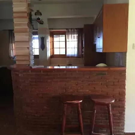 Nice House,close To Coral Bay Beach 度假居